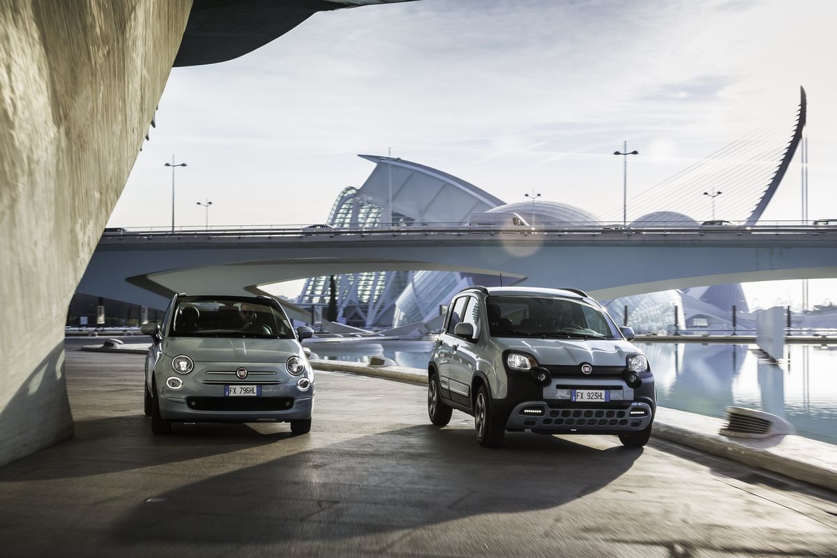 Fiat startet Elektrifizierung mit Hybrid-Versionen von Fiat 500 und Fiat Panda