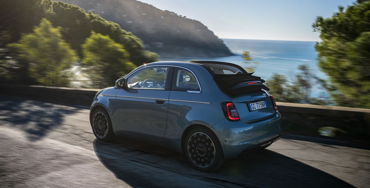 Neuer Fiat 500 gewinnt in Großbritannien und Frankreich Auszeichnungen für Elektroautos