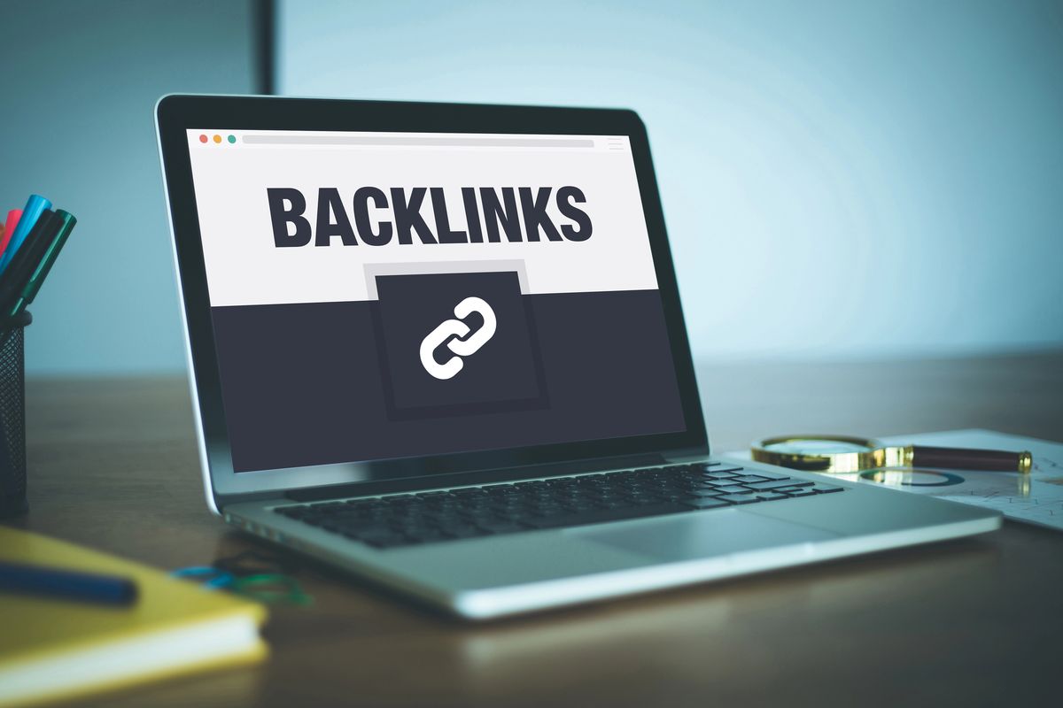 Foto: Backlinks in Online-Magazinen buchen.